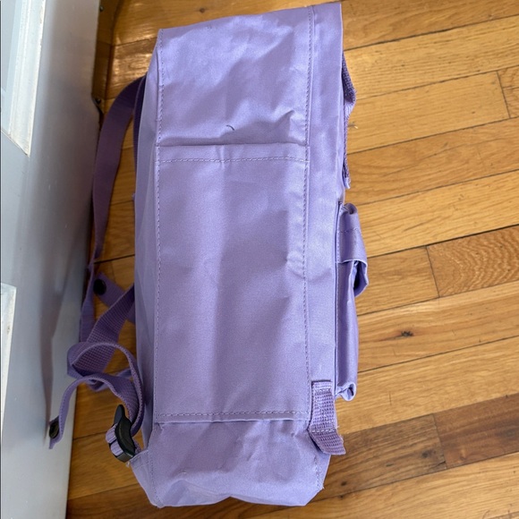 Fjallraven KÅNKEN EVERYDAY OUTDOOR Backpack Lilac Lavender Purple Preowned - Picture 5 of 10